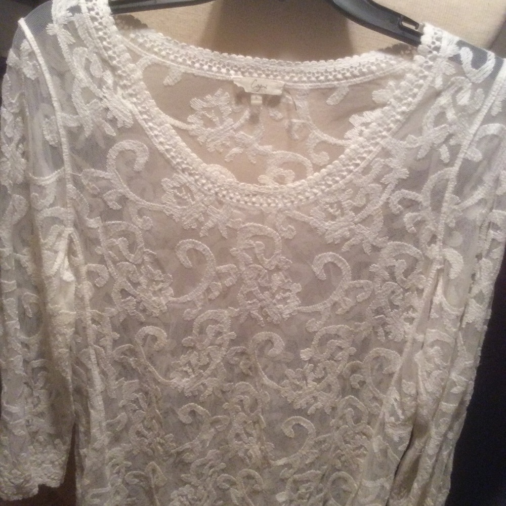 Capri large white lace top